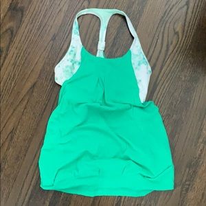 lululemon tank built in bra